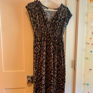 Pink Rose Brand Maxi V-Neck Dress